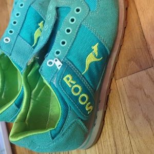 Women's shoes